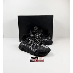 Size 40EU/7US - Versace Trigreca Black Sneakers